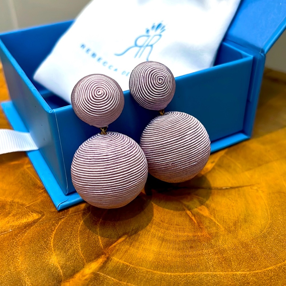 Rebecca de Ravenel lavender classic two drop earrings